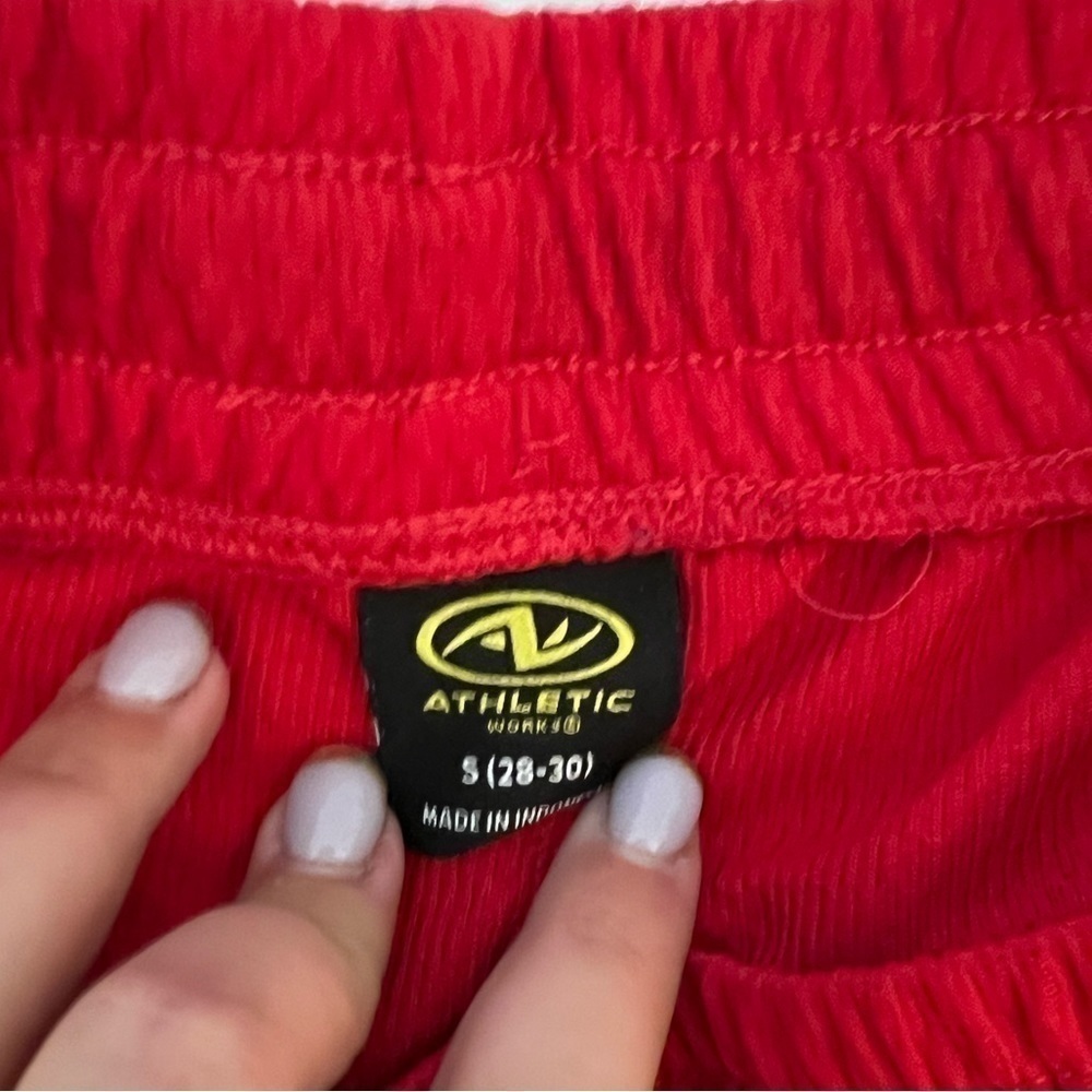 Athleta Mens Shorts Small - Picture 3 of 3